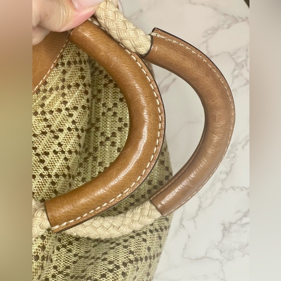 GUCCI Straw Diamante Maui Tote Brown - Picture 6 of 15